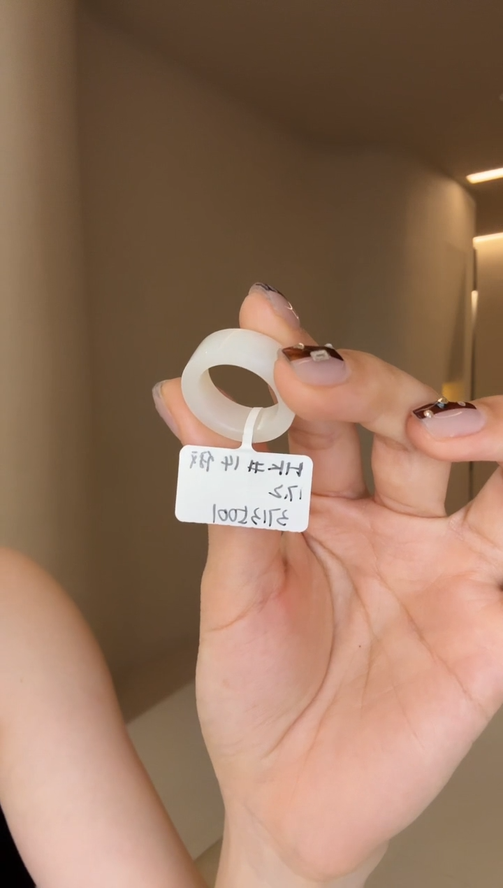 【闪购商品】和田玉戒指未镶嵌14码俄白