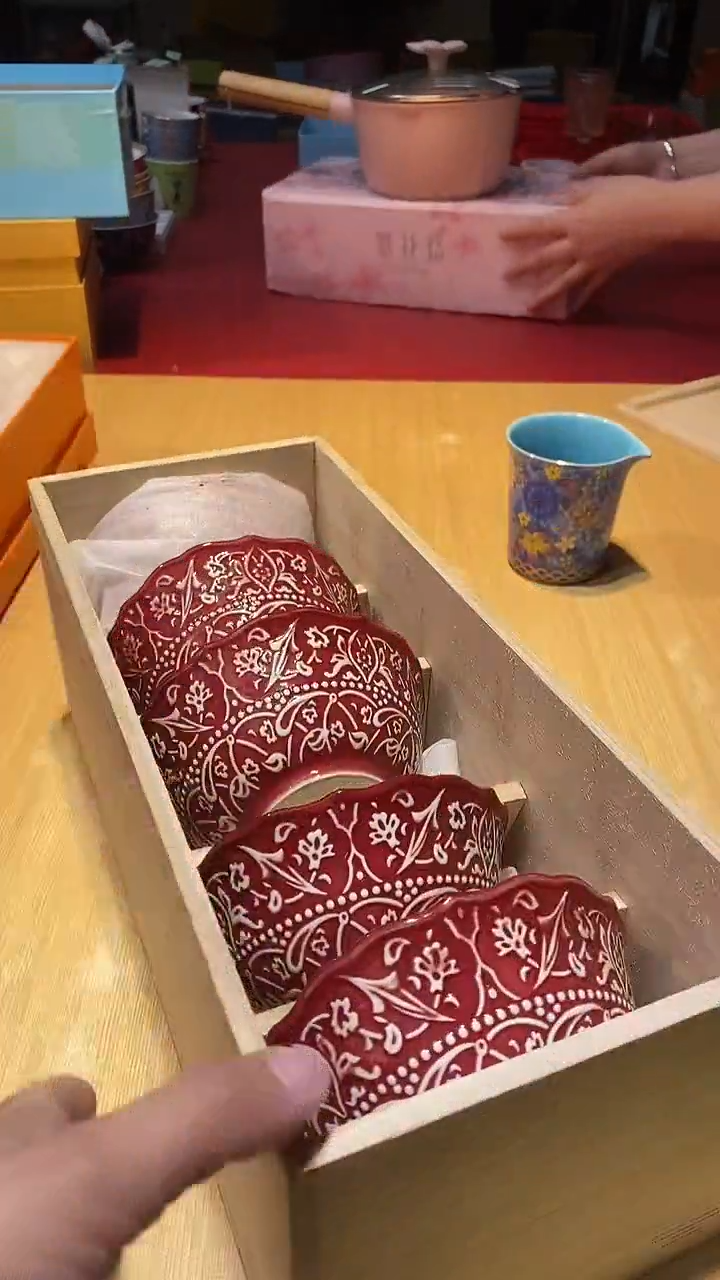 瓷片生活的本意是开心啊@@1