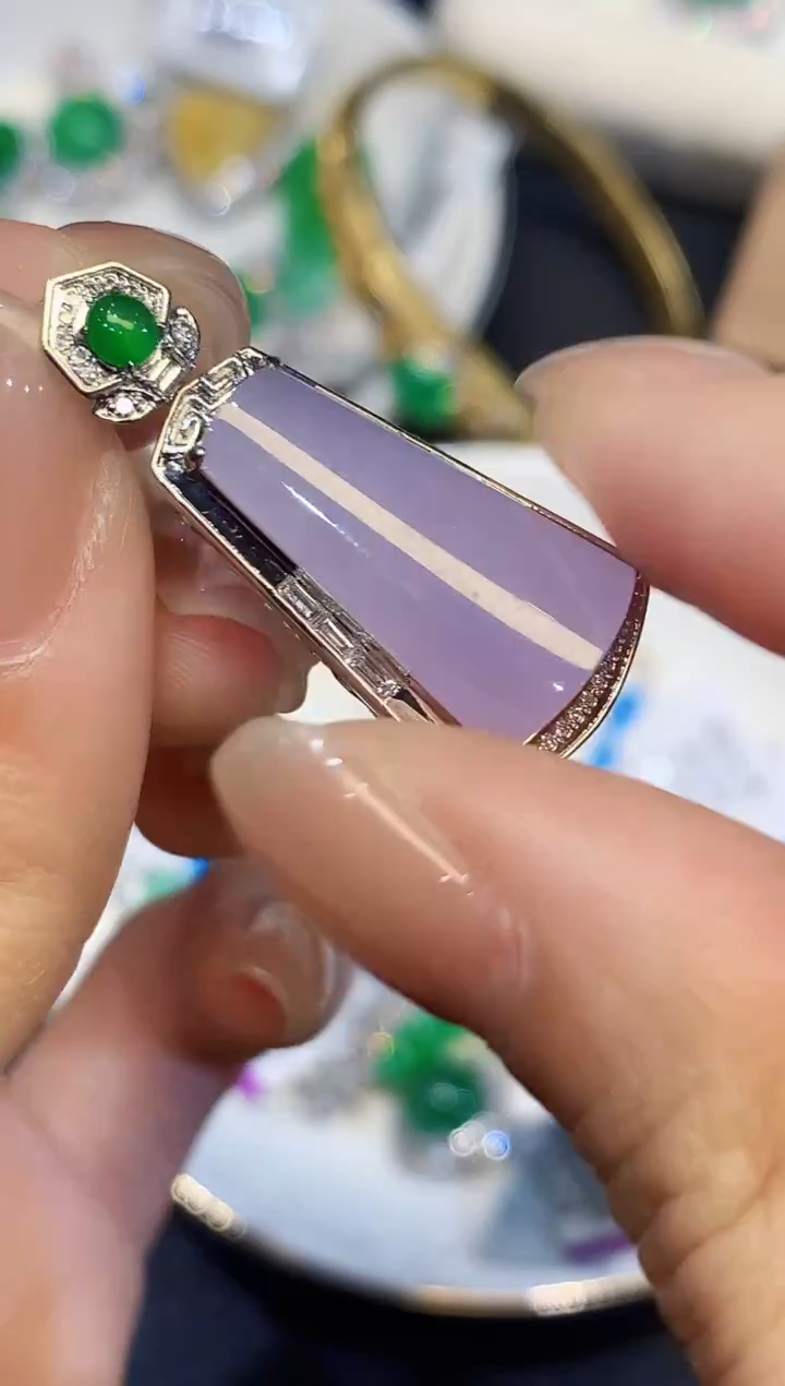 吊坠(不含链)18K金镶嵌翡翠YS