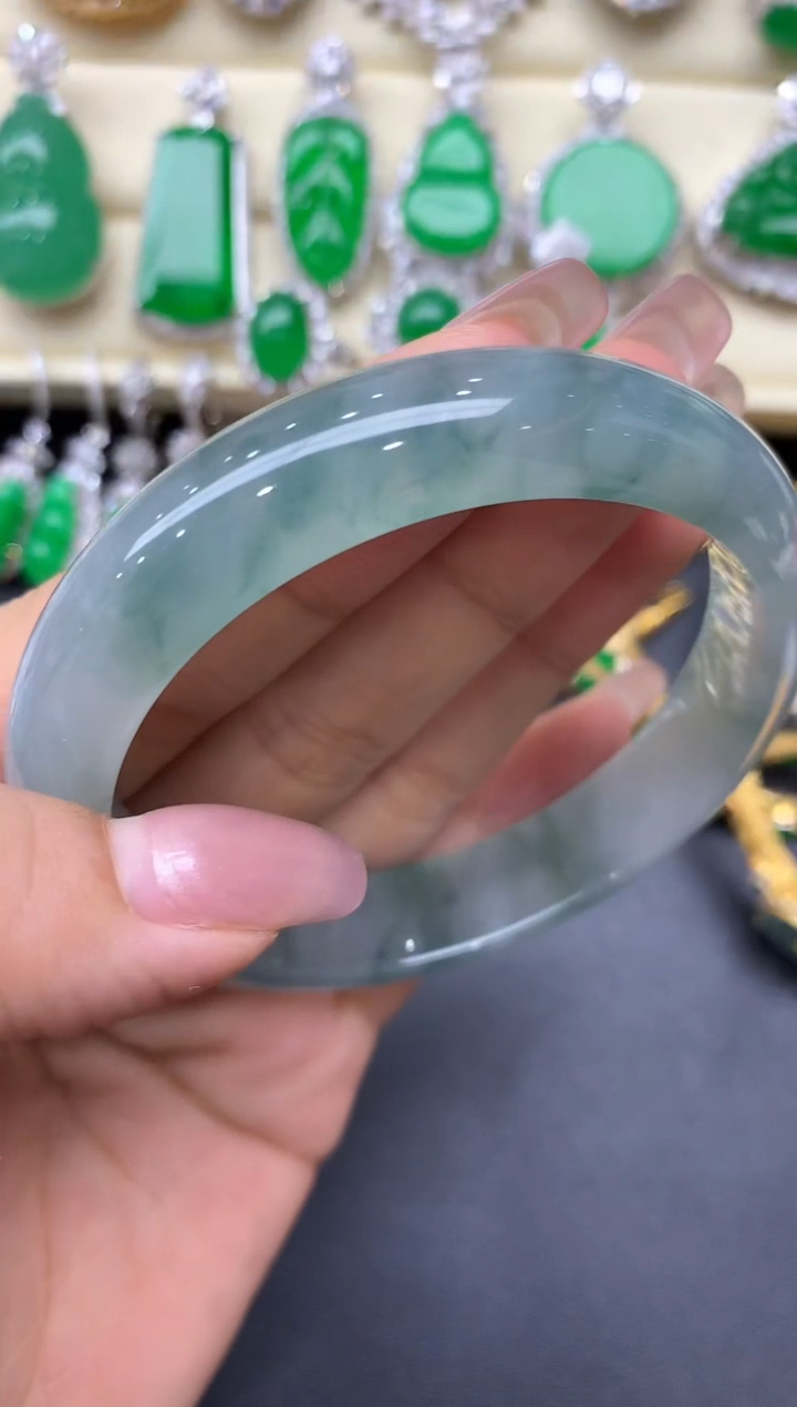 未镶嵌手镯翡翠485-中国好珍宝