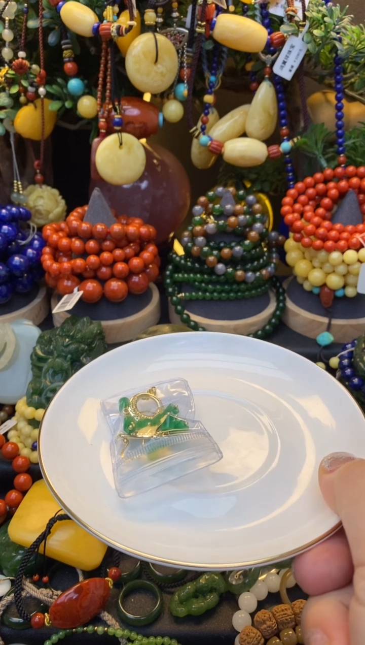 【闪购商品】翡翠耳饰未镶嵌翡翠甘青耳环