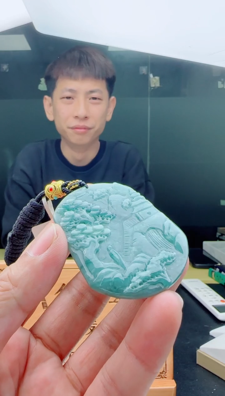 【闪购商品】翡翠颈饰未镶嵌1111111111