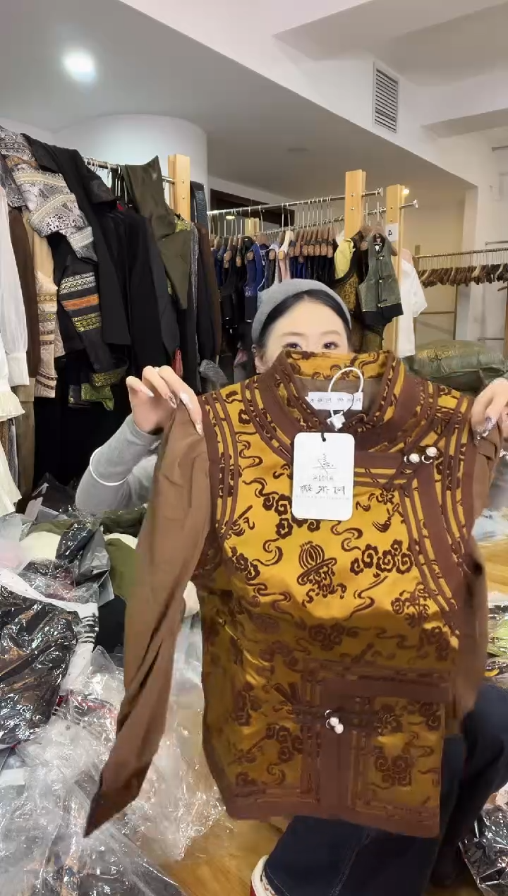 纱袖马甲       L码        105-115斤