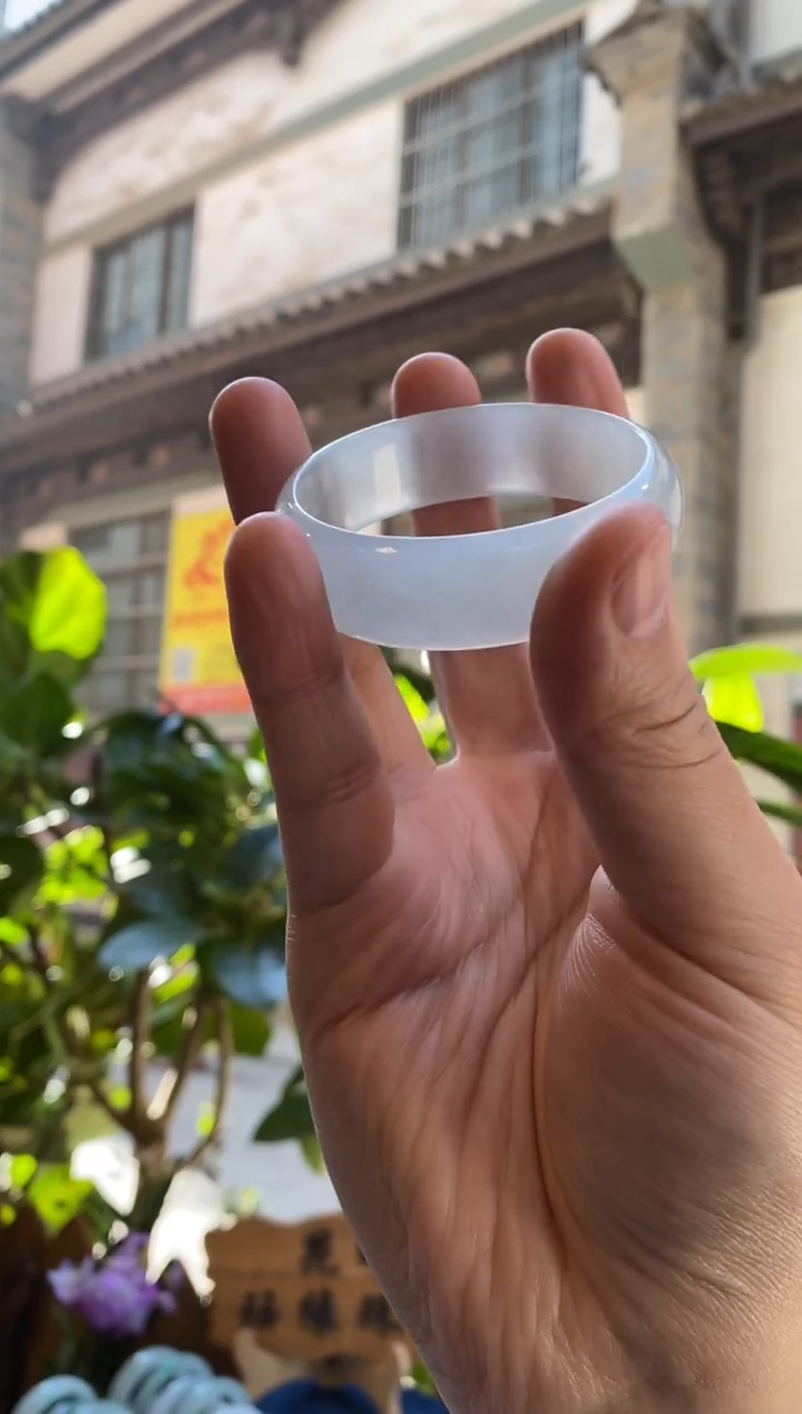 未镶嵌手镯（贵妃镯）翡翠井*56贵妃