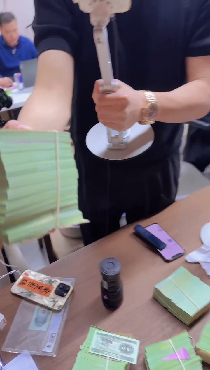 【闪购商品】国评短号五分刀..........