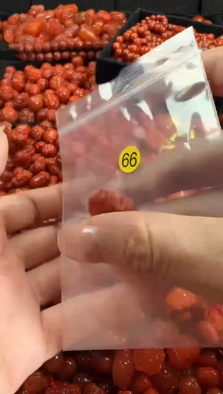 颈饰未镶嵌南红玛瑙1