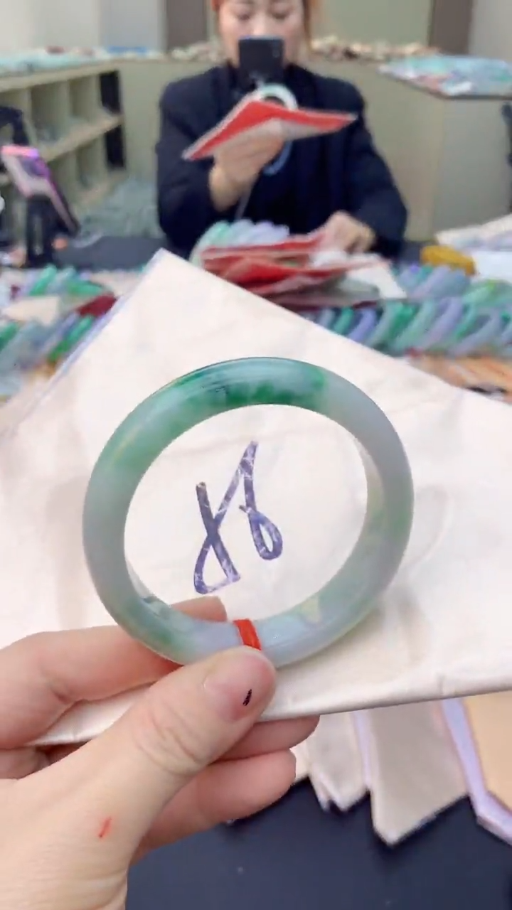 【闪购商品】翡翠手镯未镶嵌0448119226