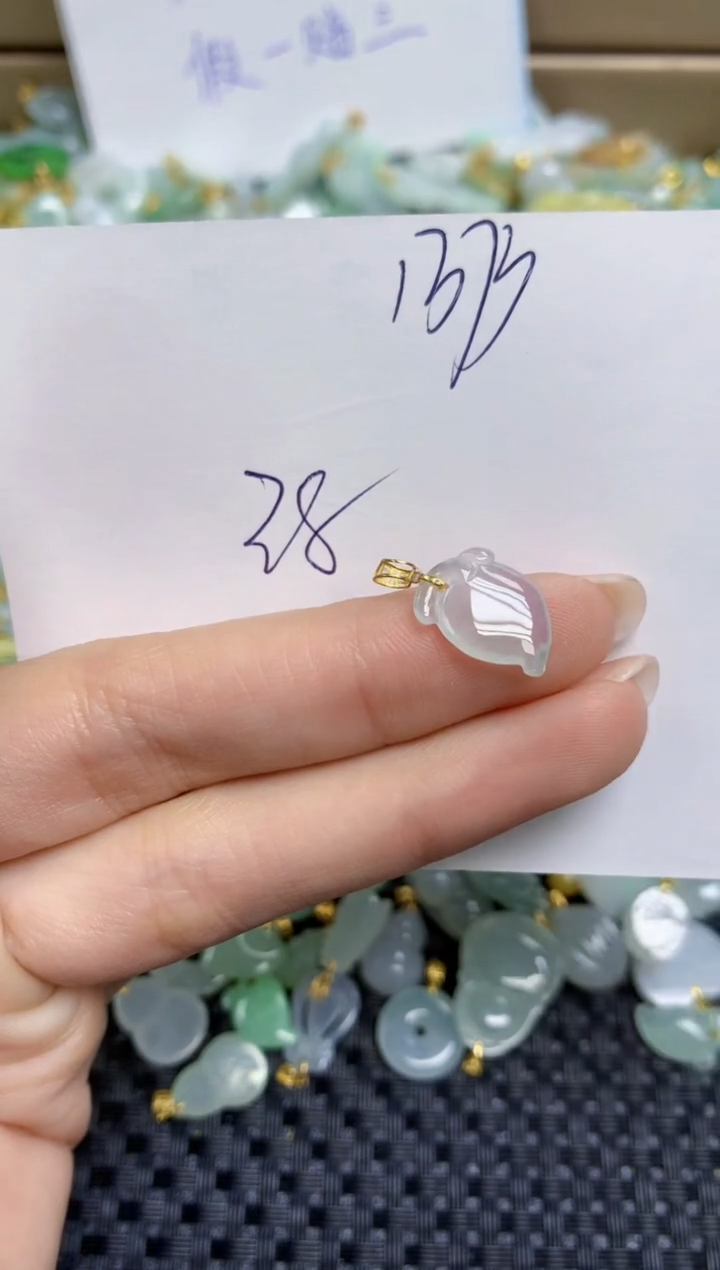 【闪购商品】翡翠颈饰18K金镶嵌天然缅甸A货翡翠