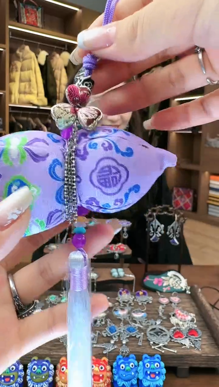 【闪购商品】织绣L502黔东南苗族刺绣