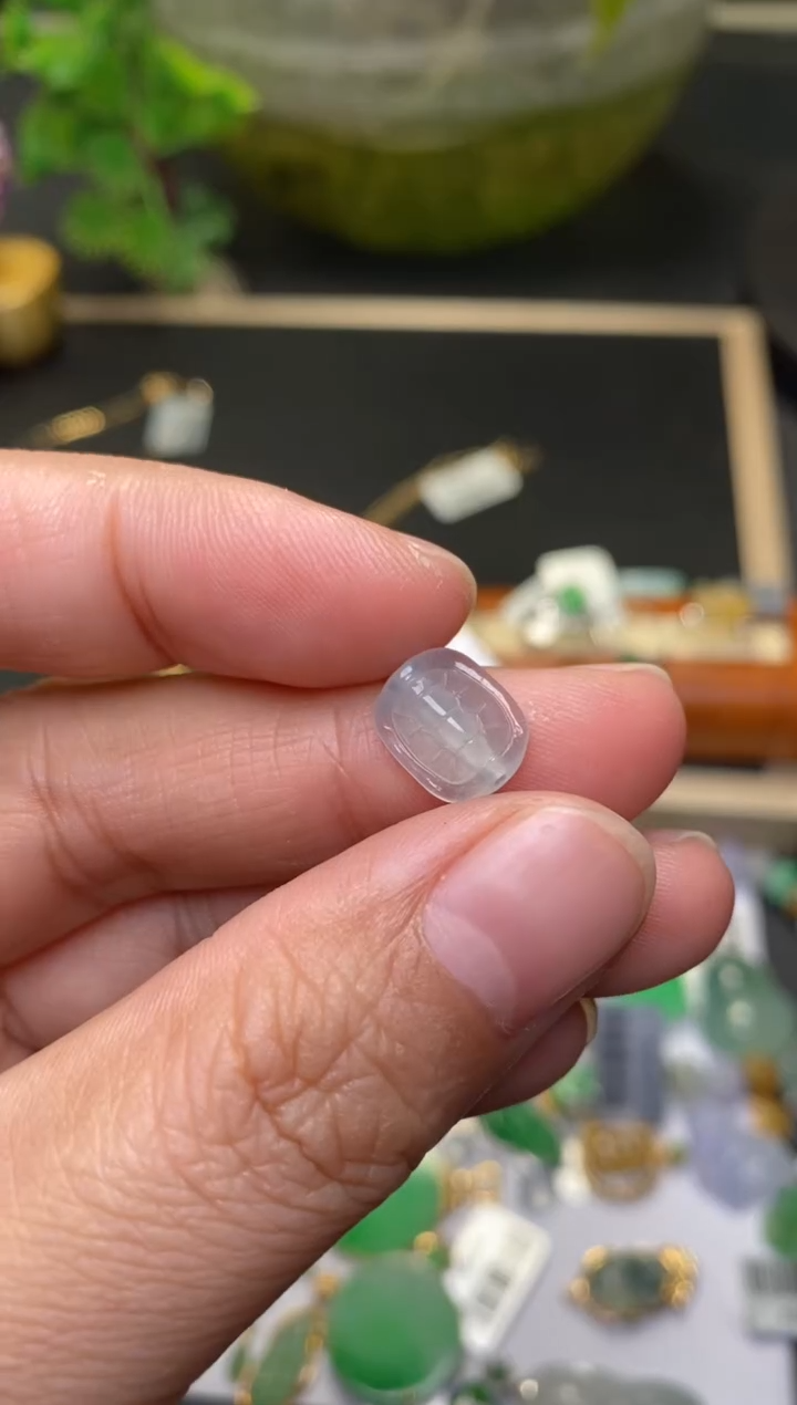 颈饰未镶嵌翡翠净货39147