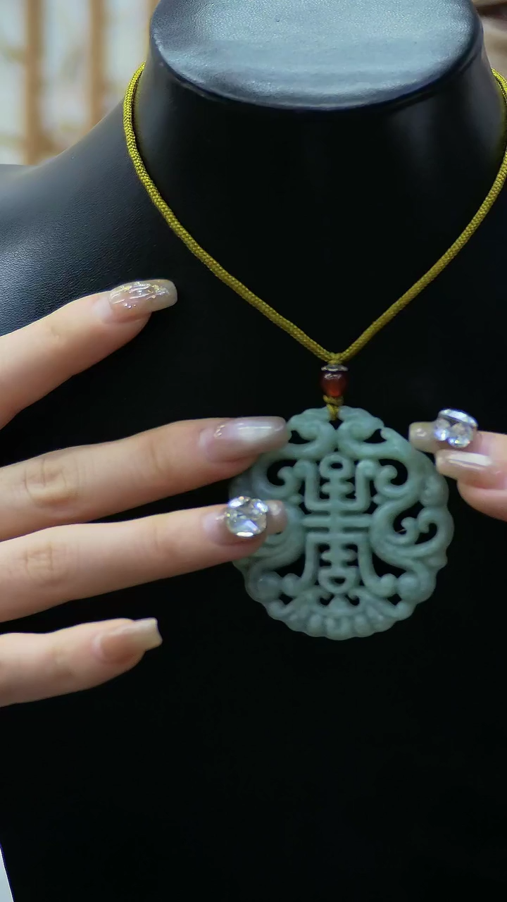 【闪购商品】蛇纹石玉万寿未镶嵌挂件