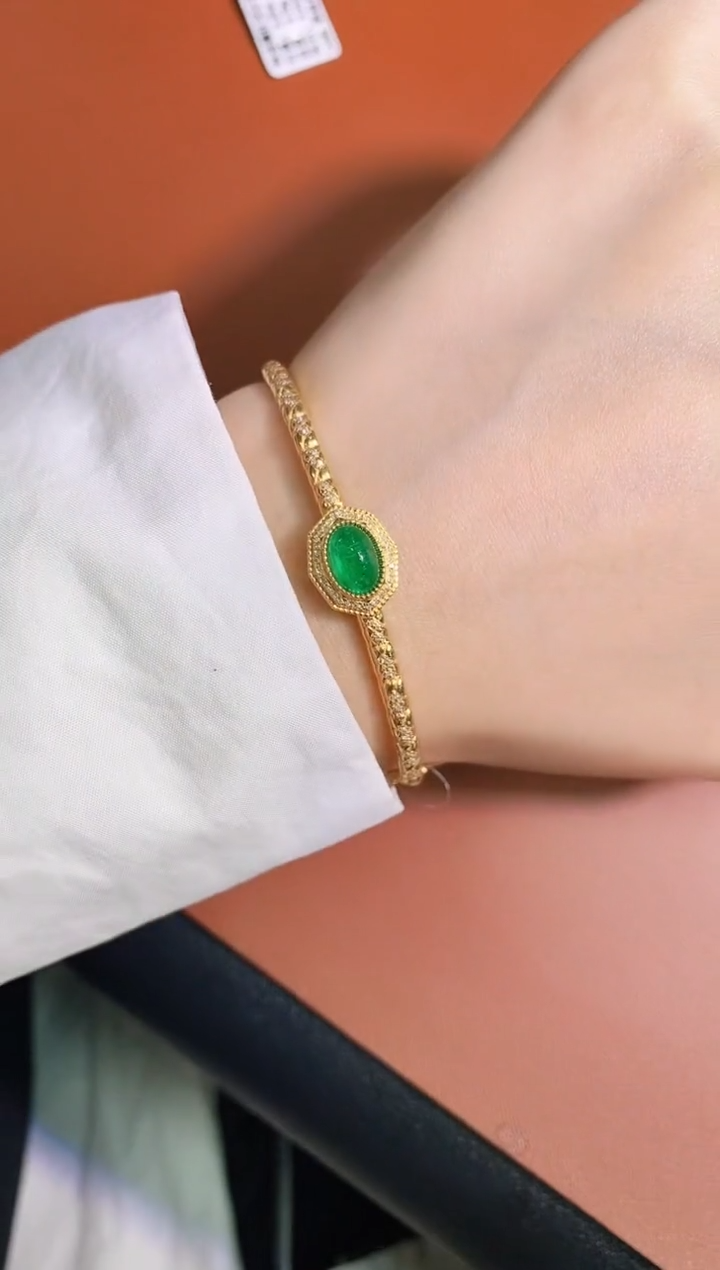 【闪购商品】祖母绿18K手镯18K金镶嵌1