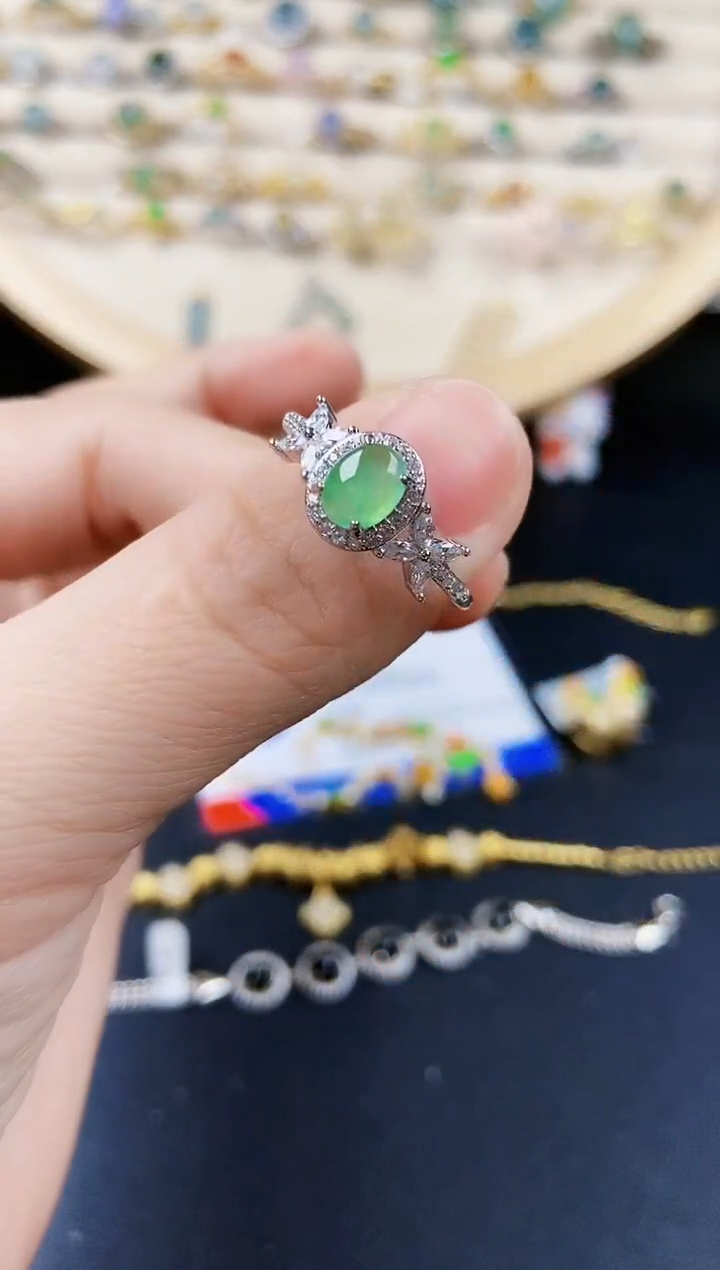 【闪购商品】翡翠银S925镶嵌戒指645654