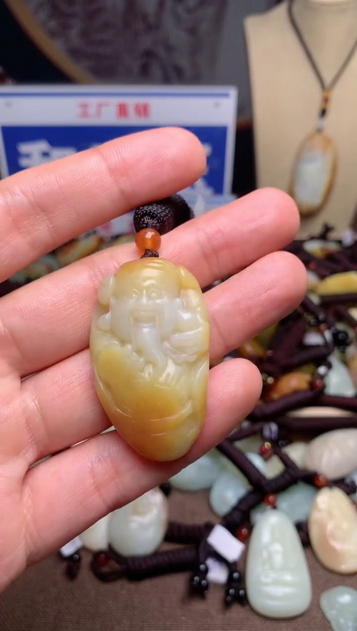 【闪购商品】和田玉颈饰未镶嵌1