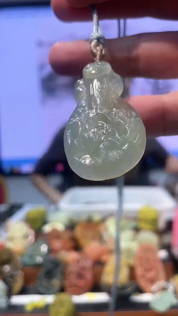 【闪购商品】岫玉吊坠未镶嵌·