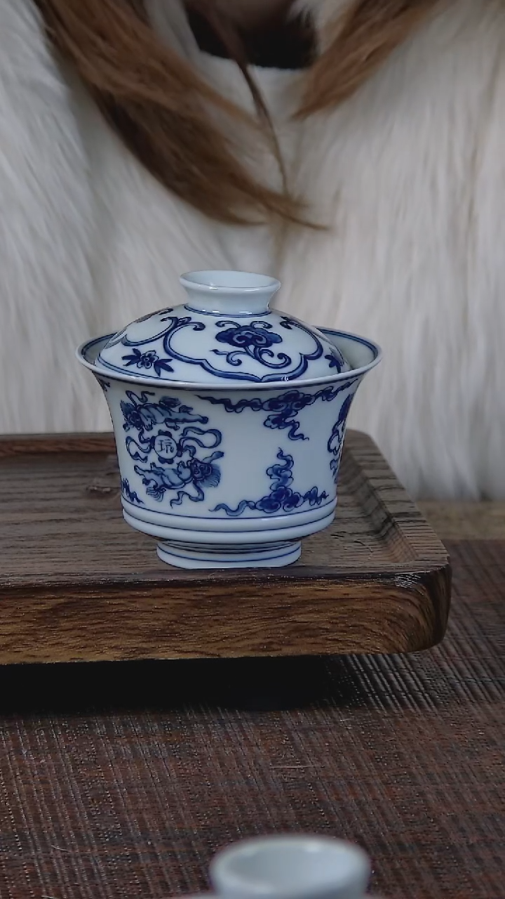 【闪购商品】折葵非器手工手绘团狮马蹄盖碗