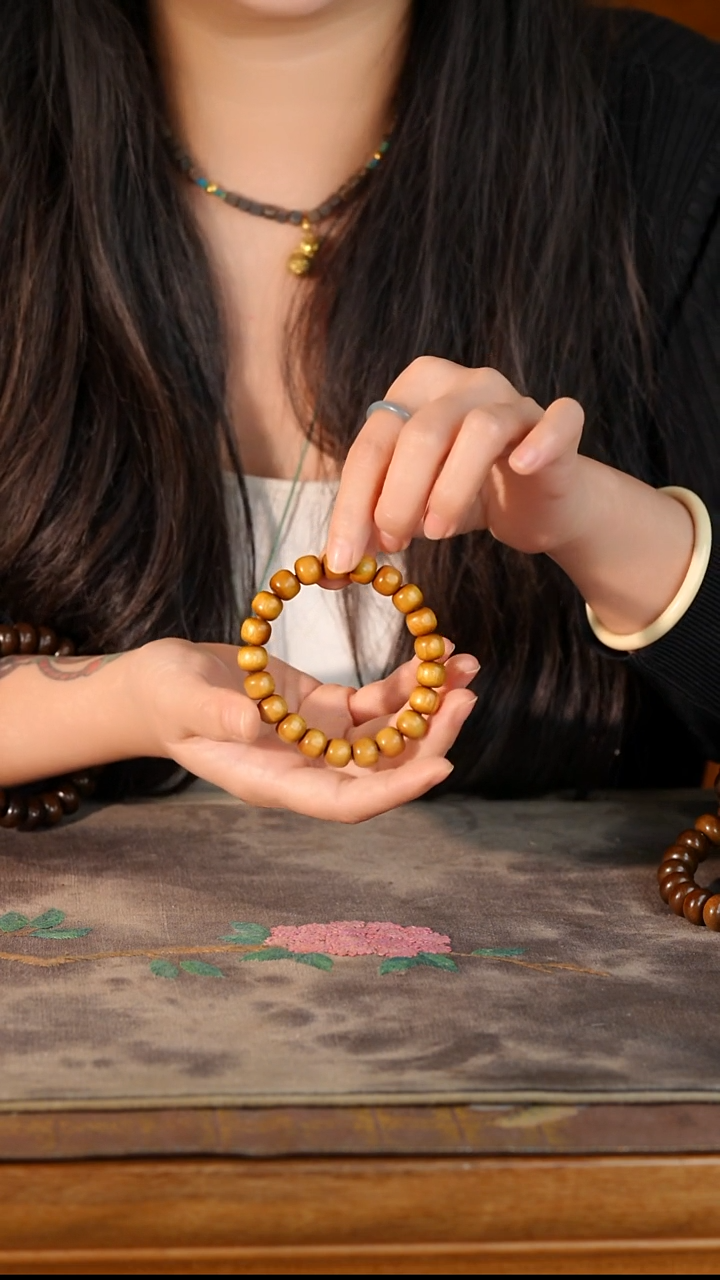 手串/手链楠木（金丝楠）真品金丝楠老料单圈手串香味浓郁