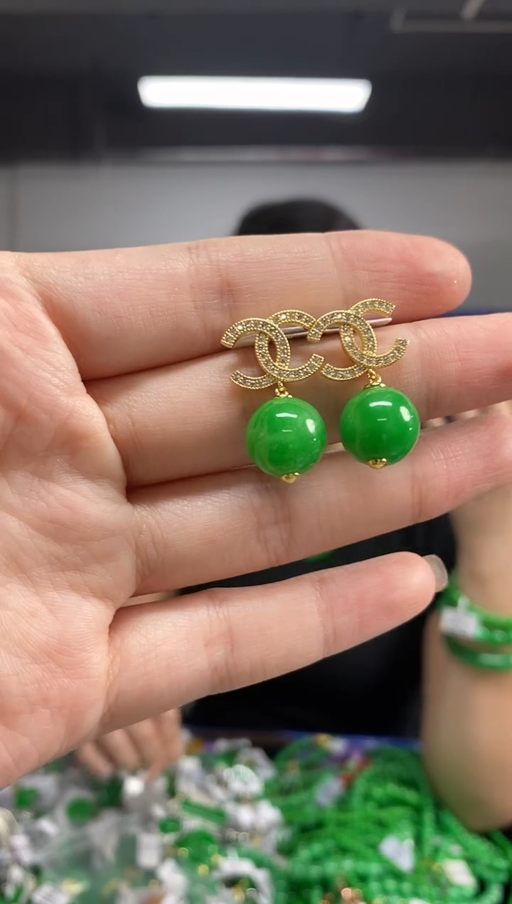 银S925镶嵌翡翠耳饰闪购链接  多样性发其一颜色微差