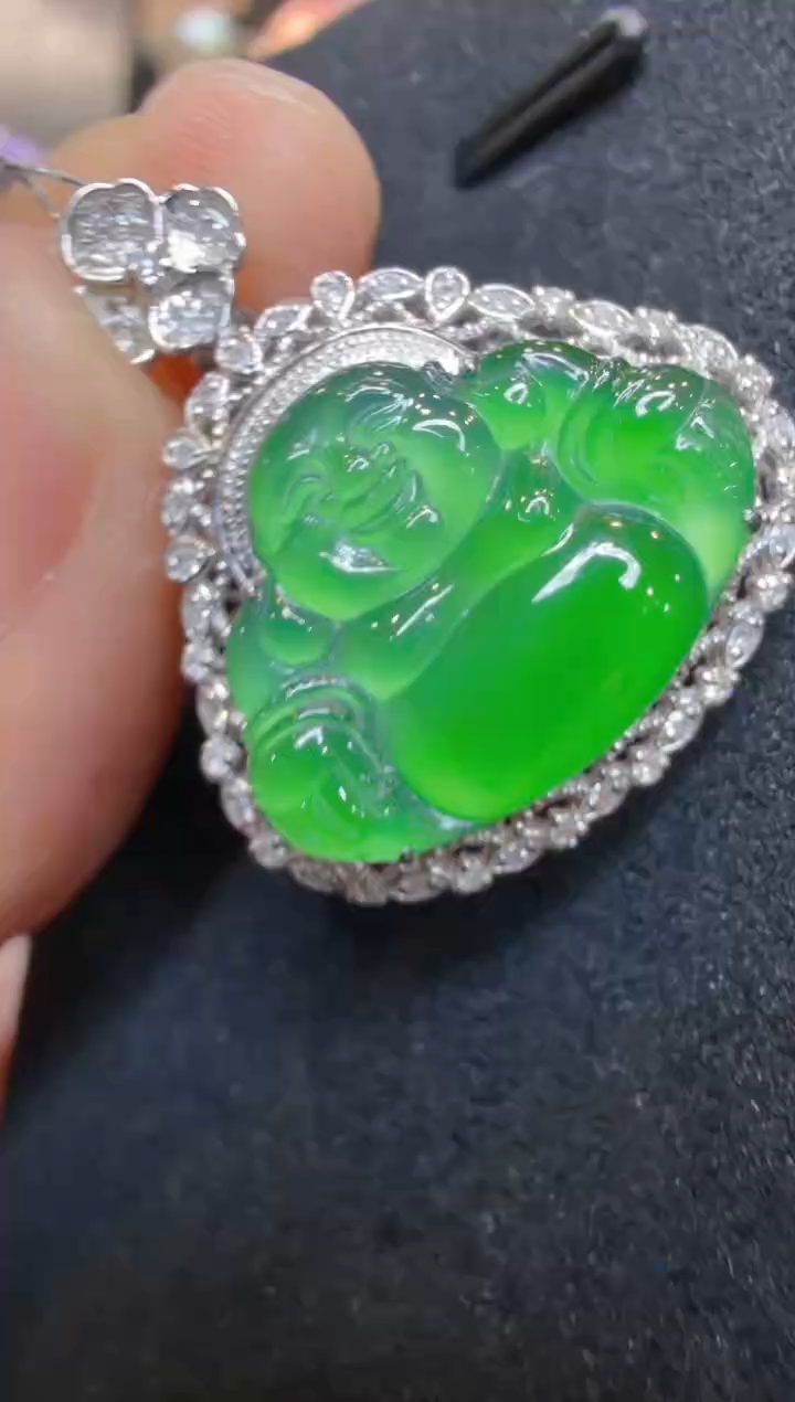 吊坠(不含链)18K金镶嵌翡翠多样性团购发一件
