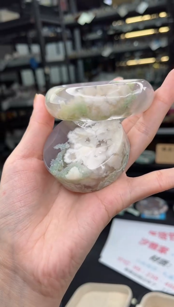 【闪购商品】石英质玉手镯未镶嵌57圈口（赠品镯心）2S9015