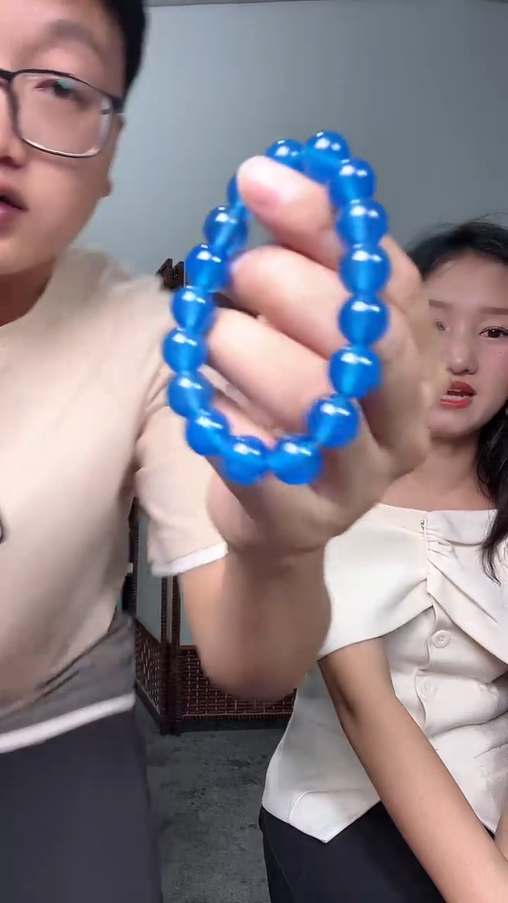 玛瑙/玉髓颈饰未镶嵌5031海蓝之谜天空蓝手串多样性发一条