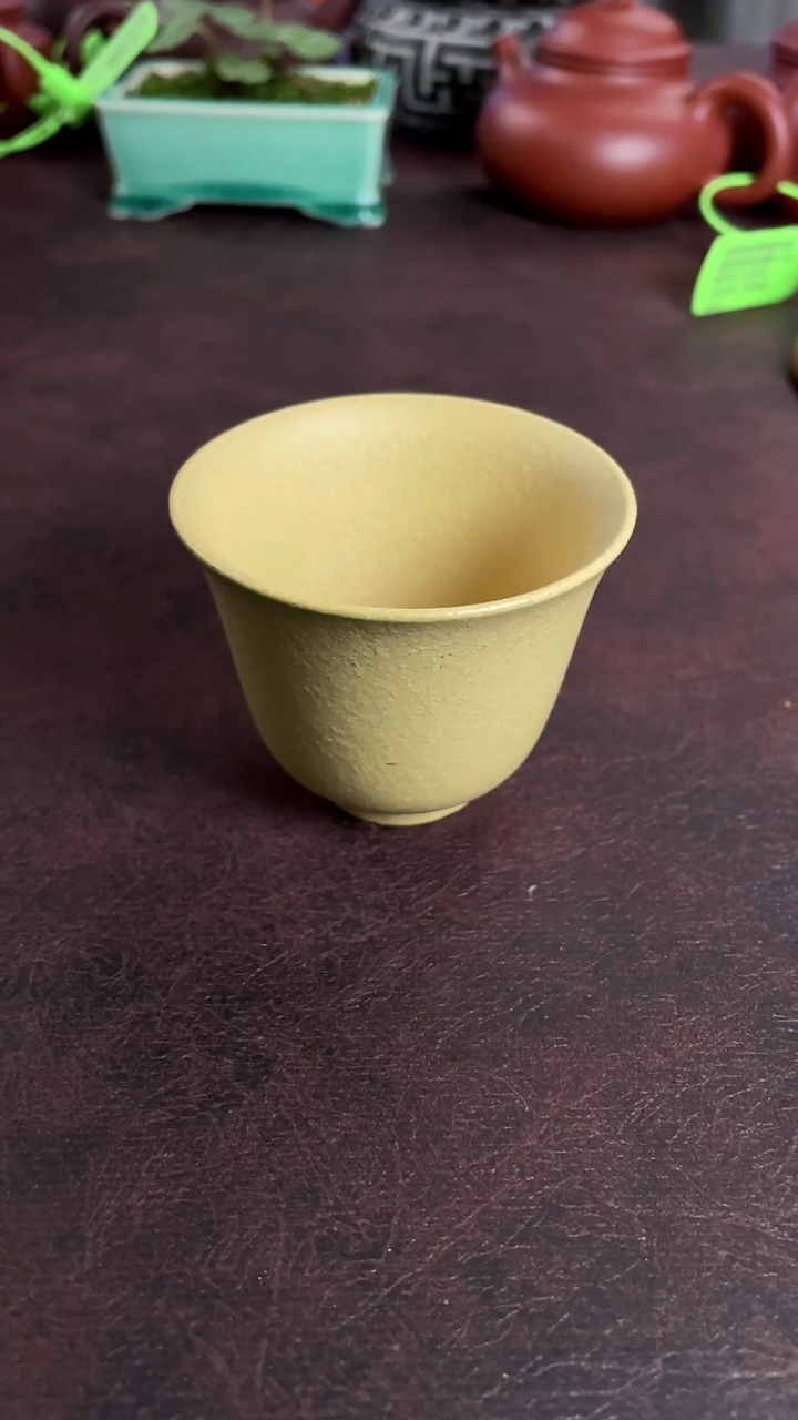 茶杯紫砂黄龙山墨绿泥主人杯