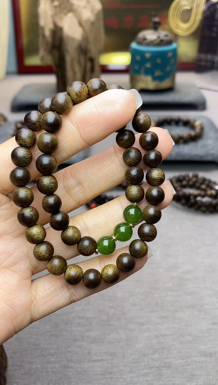 【闪购商品】沉香手串双圈芽庄玉化白棋楠0.8沉水+配饰