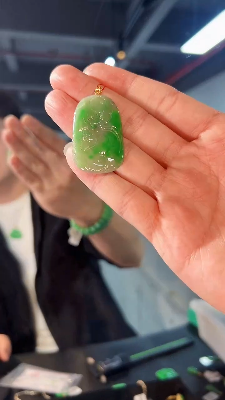 【闪购商品】翡翠颈饰18K金镶嵌缅料A货/支持复检/一件