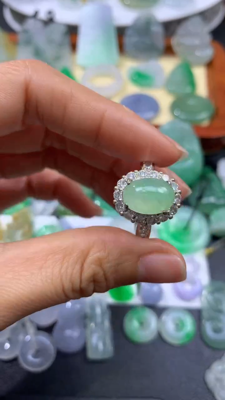 【闪购商品】翡翠颈饰未镶嵌翡翠