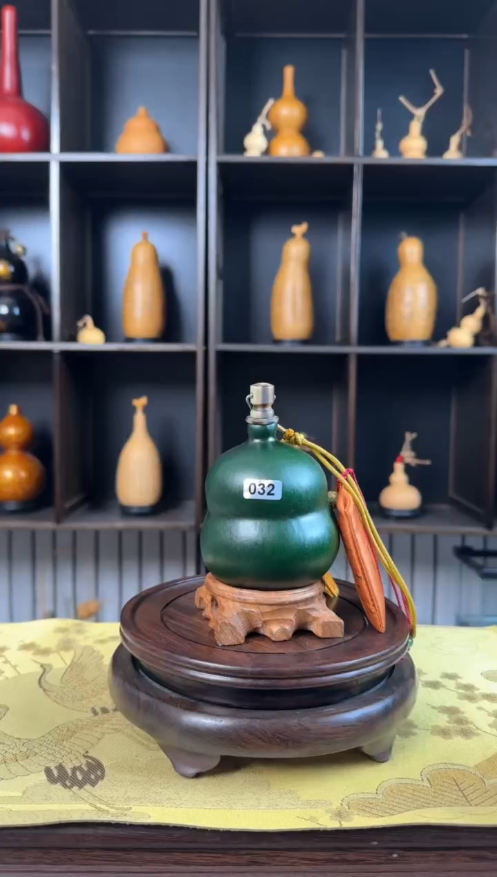 【闪购商品】032--------200ML炸肚脐