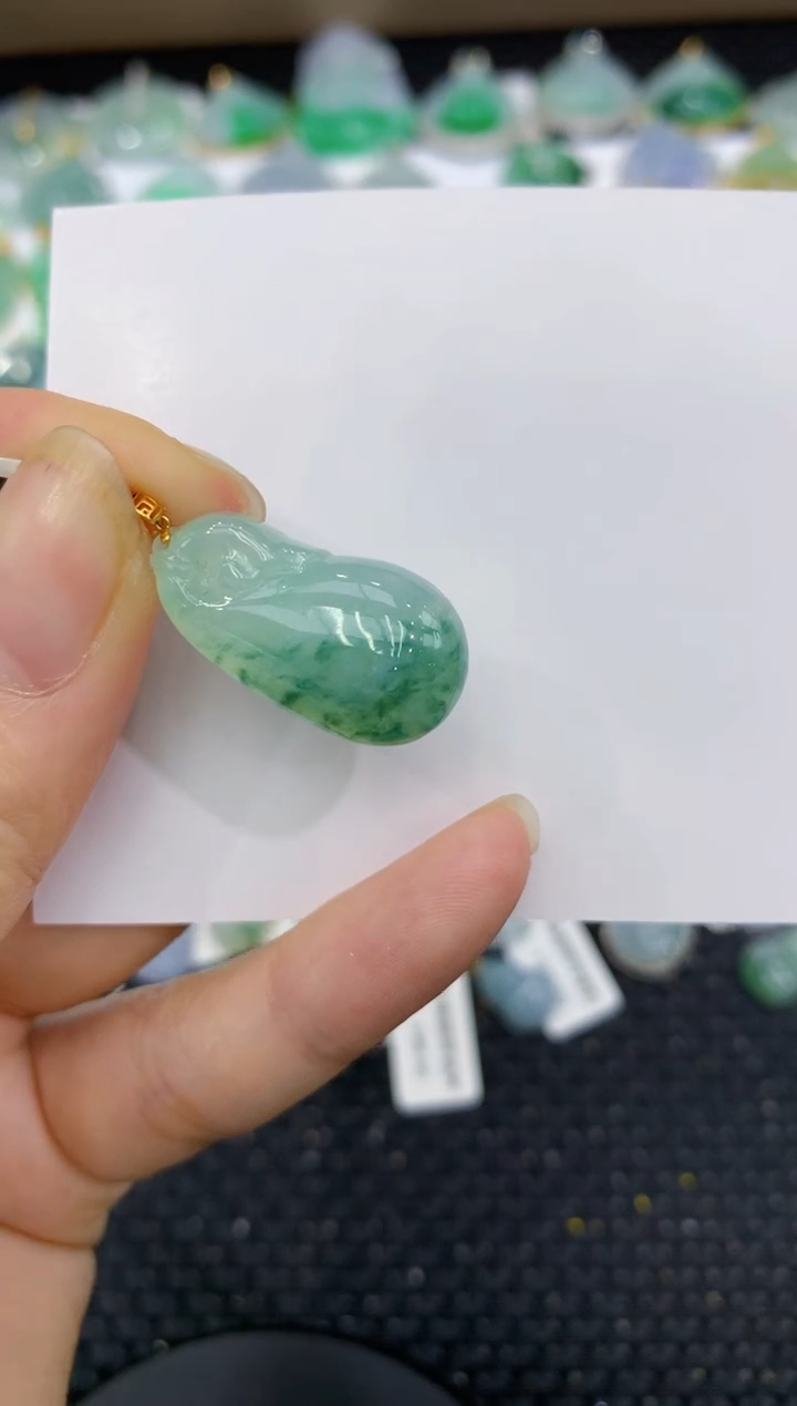 【闪购商品】翡翠颈饰18K金镶嵌11111111111