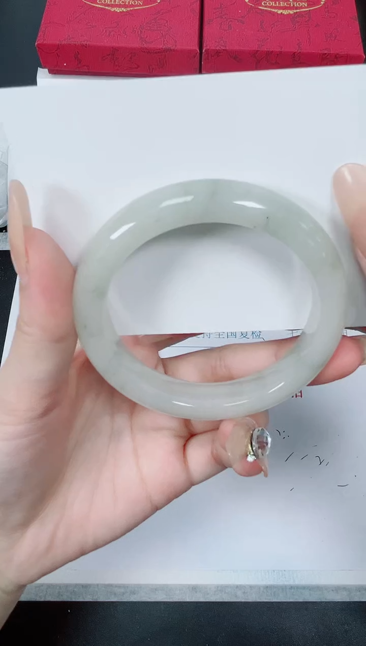 【闪购商品】石英质玉手镯未镶嵌K99-55.2