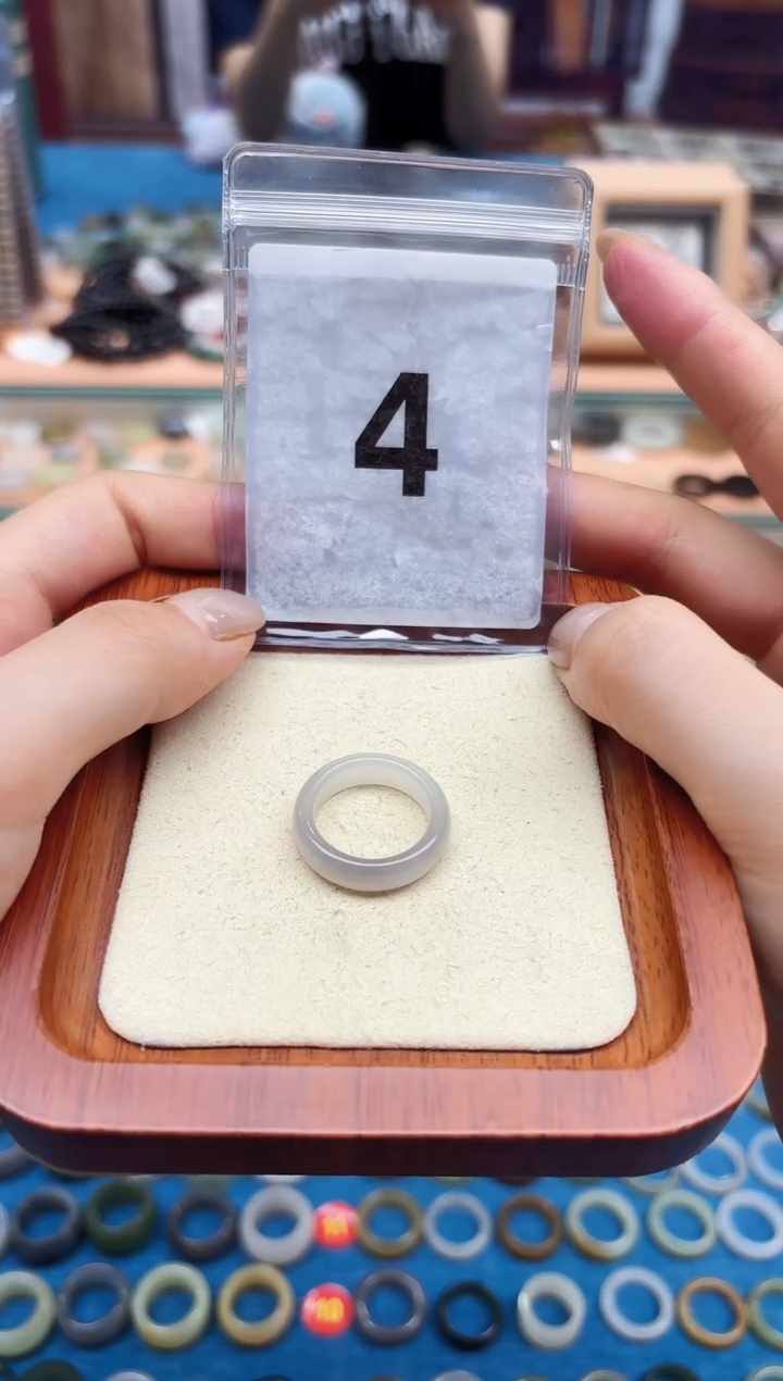 和田玉戒指未镶嵌15号