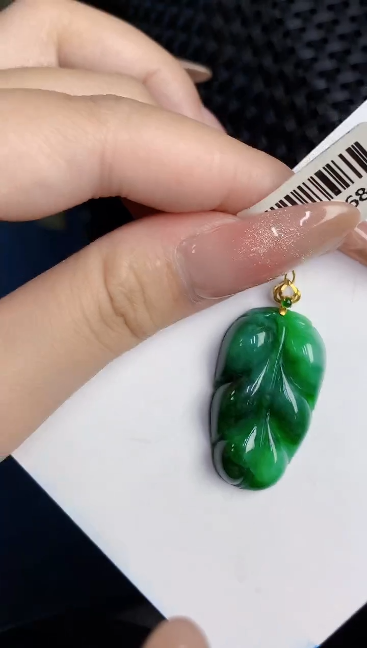 【闪购商品】翡翠颈饰18K金镶嵌000000000