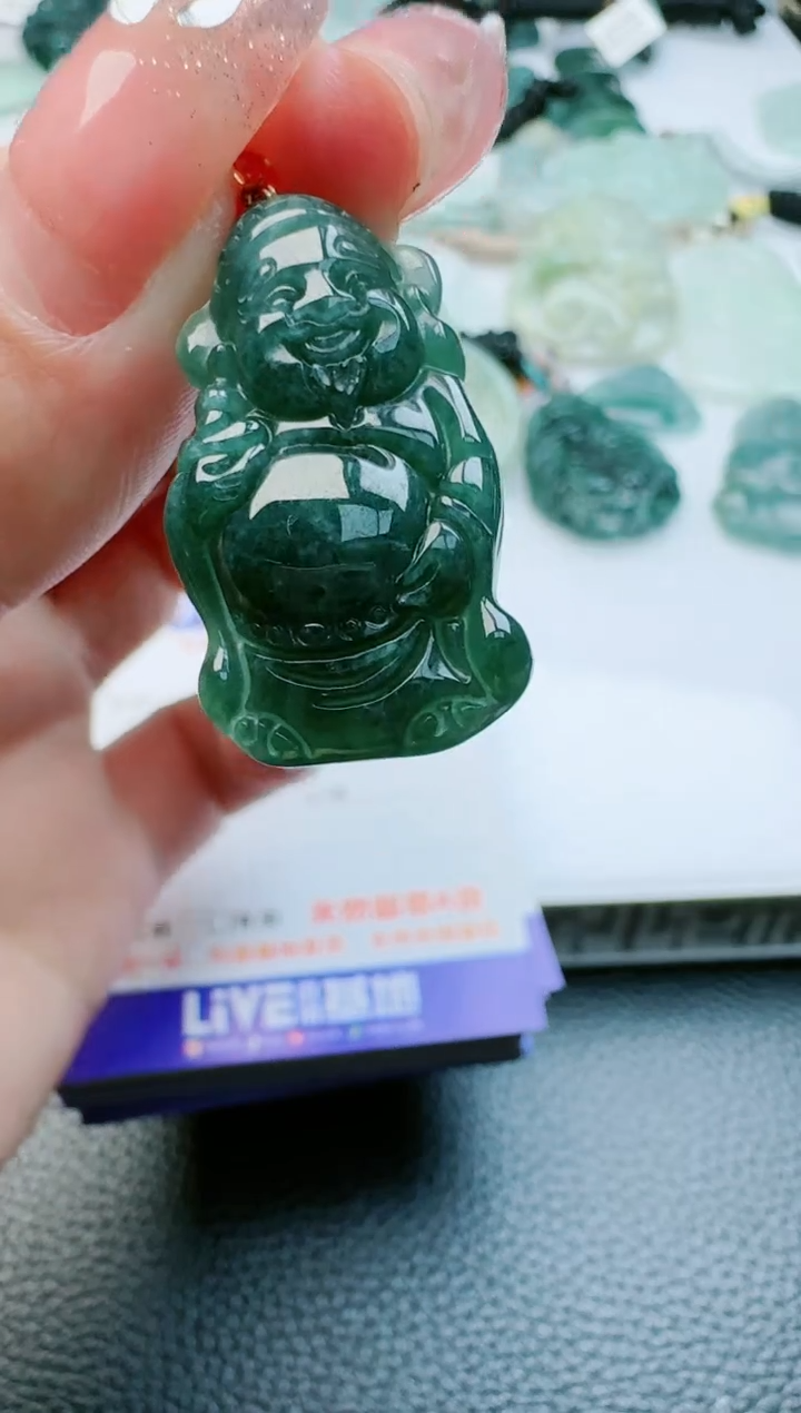 【闪购商品】翡翠吊坠(不含链)未镶嵌多样性随机发其一