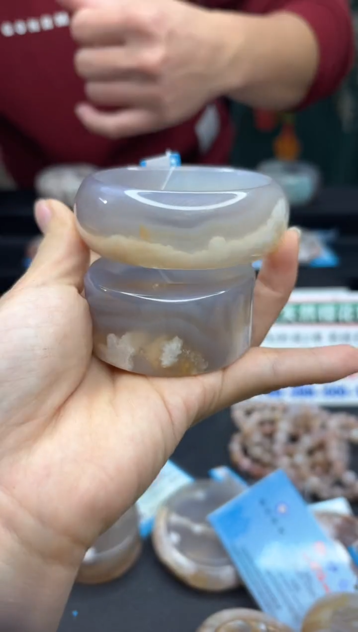 【闪购商品】石英质玉手镯未镶嵌2130（58圈赠送镯心）