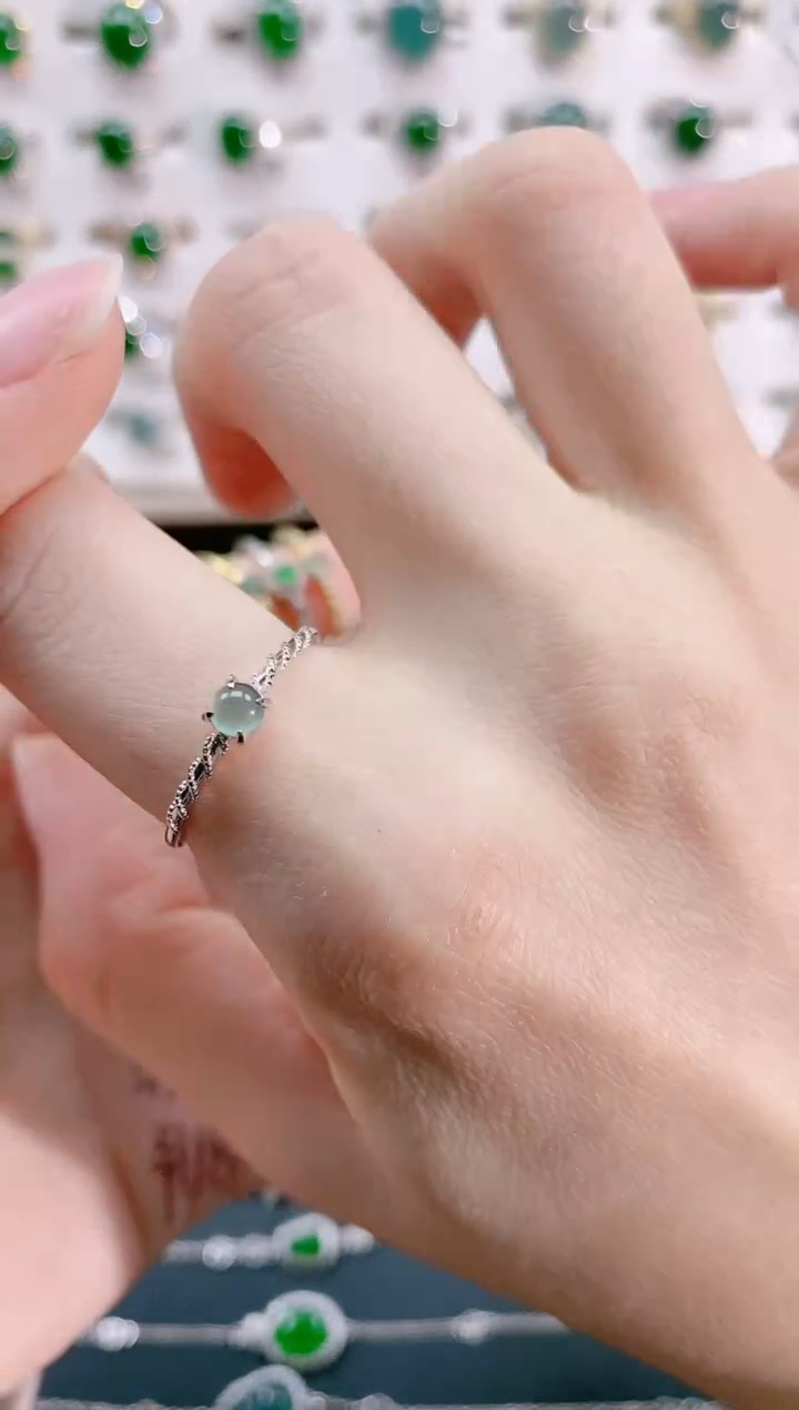 【闪购商品】翡翠戒指银S925镶嵌天然翡翠