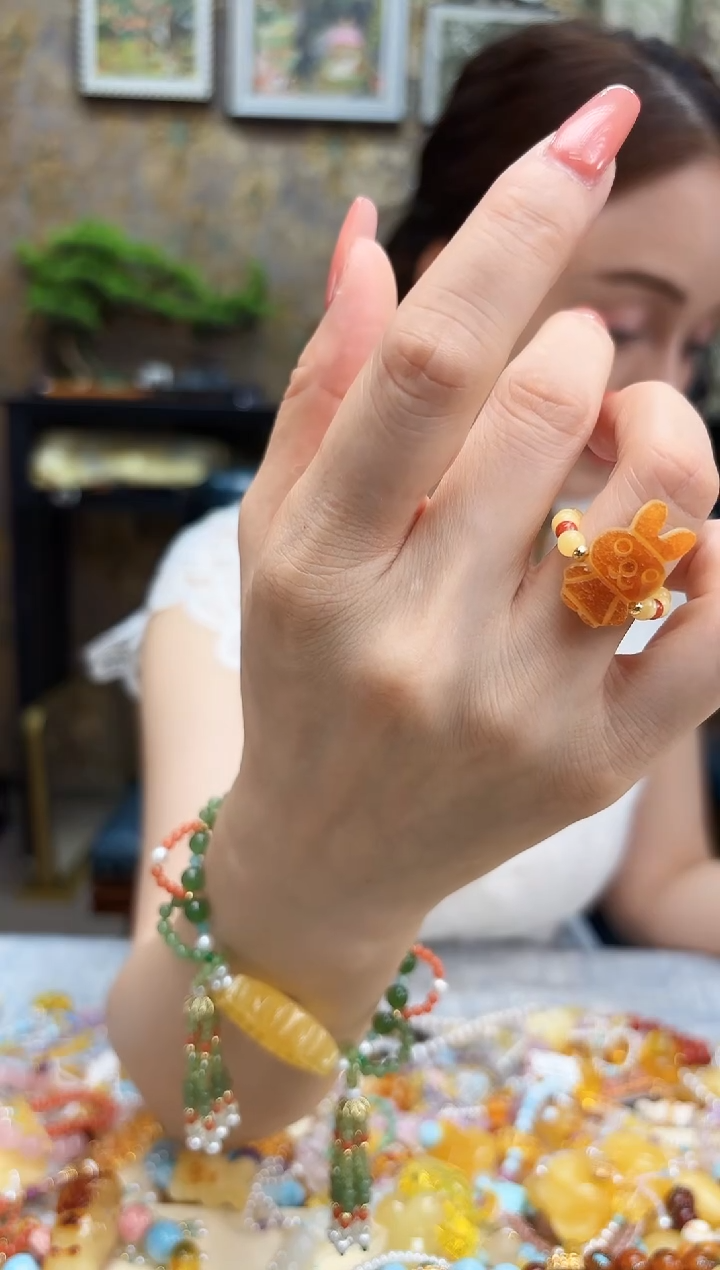 未镶嵌琥珀戒指琥珀【  戒指  】多样性发一