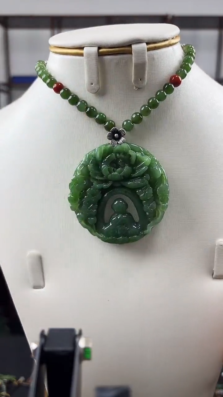 颈饰未镶嵌和田玉悟道