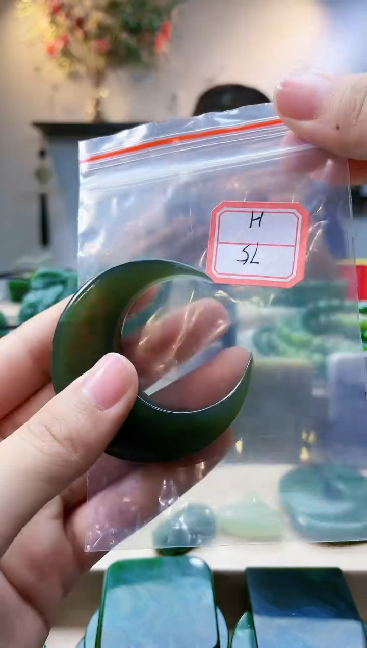 【闪购商品】和田玉挂件未镶嵌1