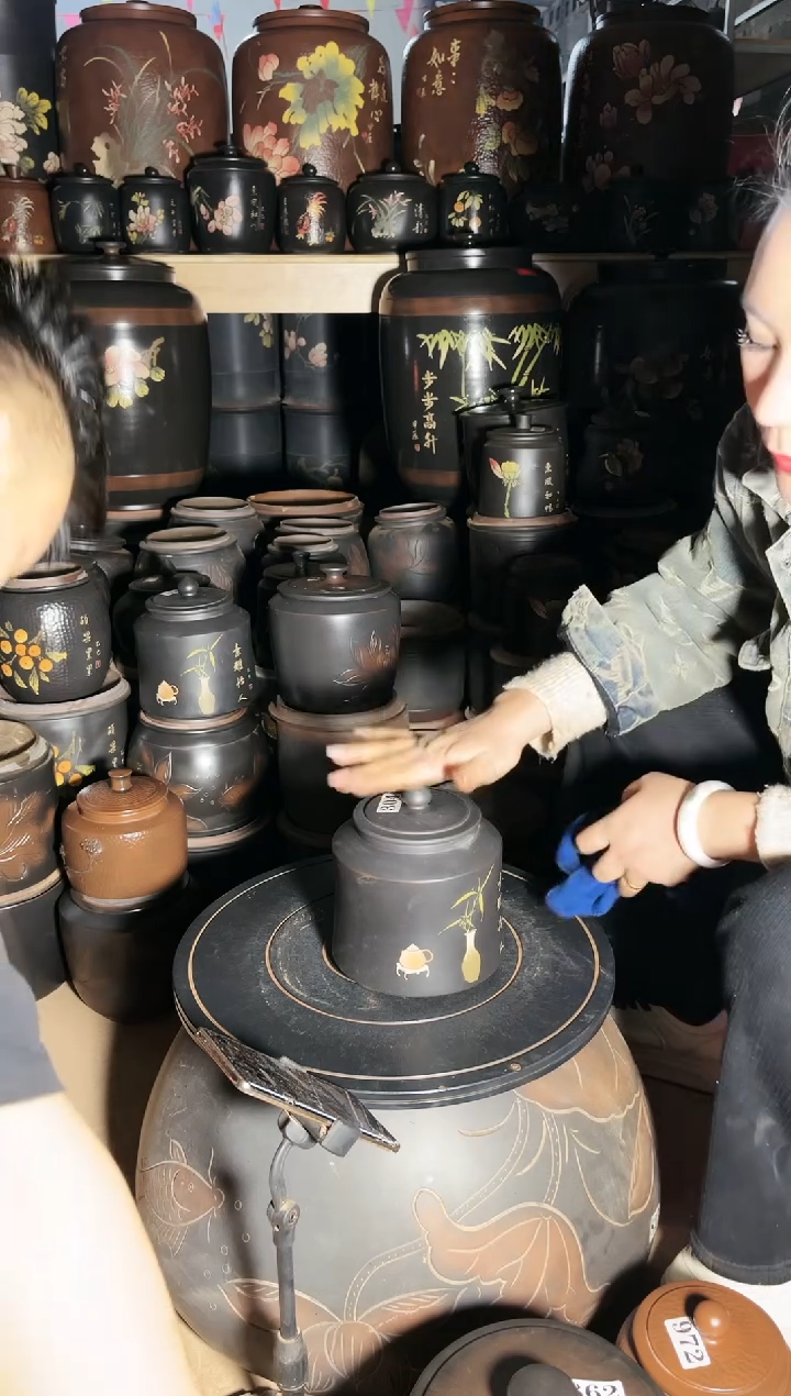 【闪购商品】壶瑕疵茶叶罐 小蛮腰彩填  304