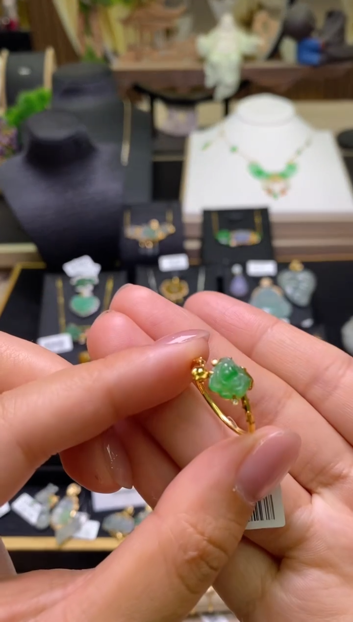 【闪购商品】翡翠颈饰18K金镶嵌净货16112