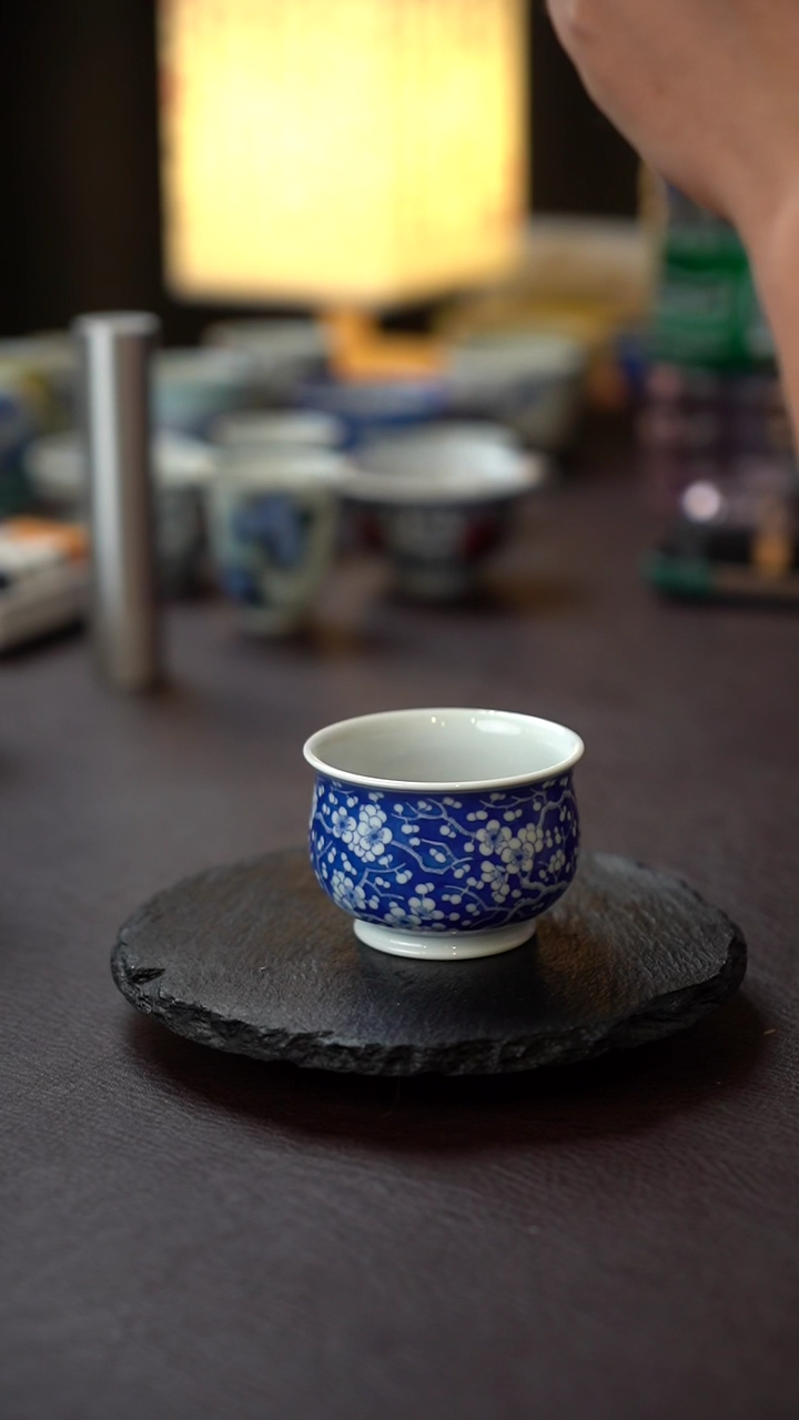 景德镇全手工手绘冰梅纹炉式杯
