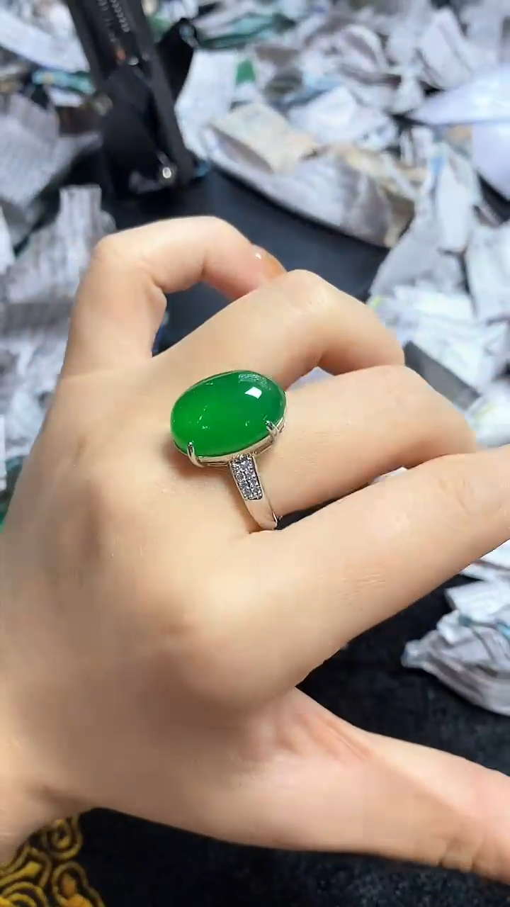 满色吊坠 所见即所得！！