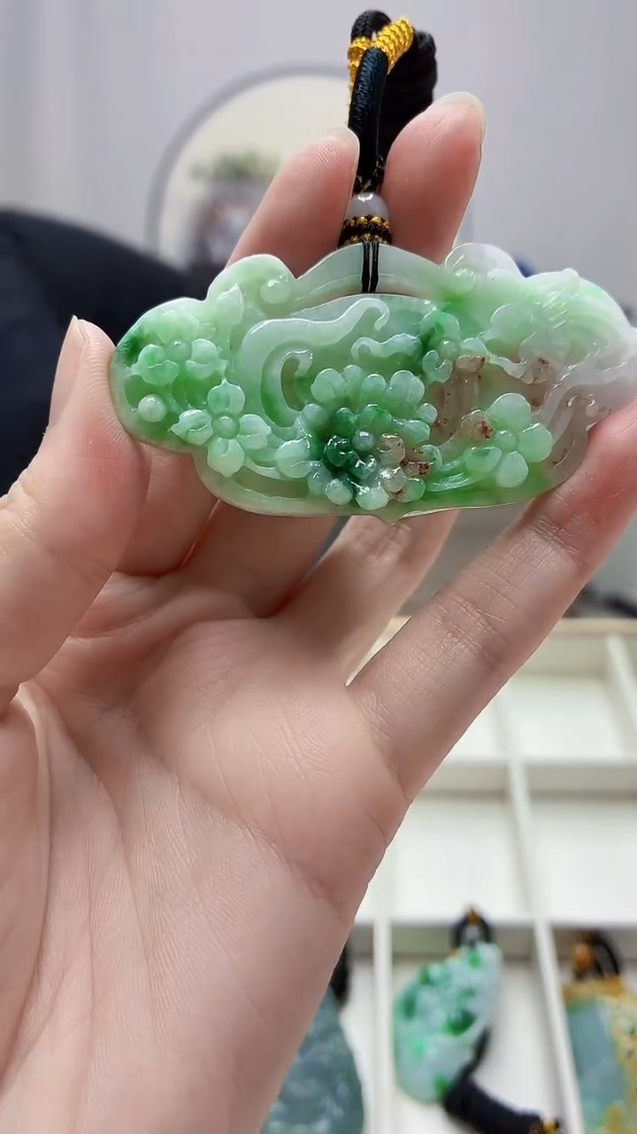 未镶嵌定制翡翠5060zm-毛货挂件83喜上眉梢