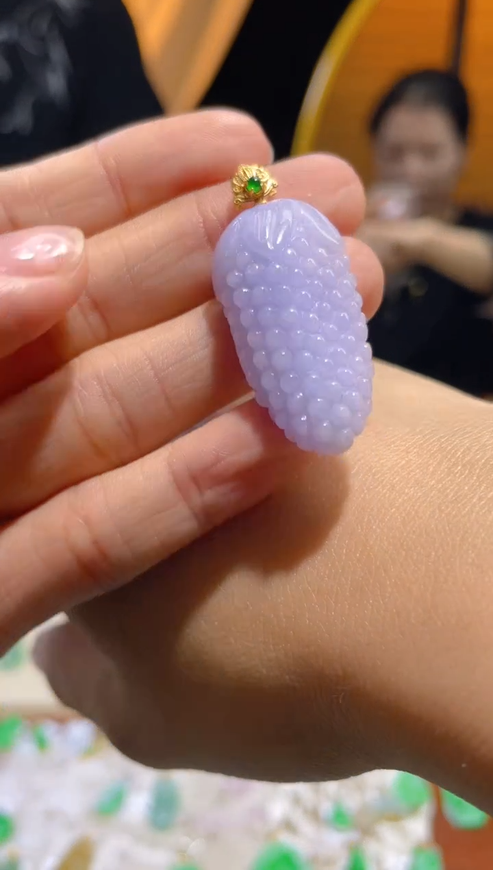 【闪购商品】翡翠颈饰18K金镶嵌假一赔三