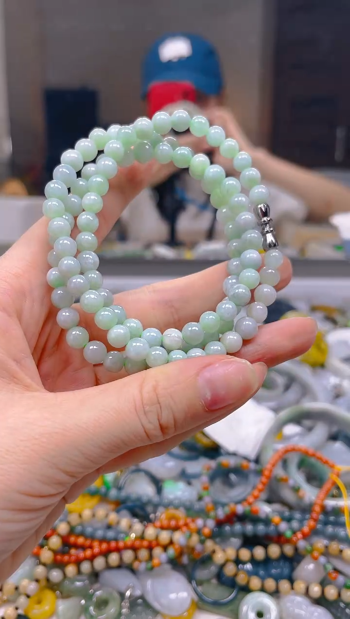 翡翠未镶嵌颈饰5MM/D/翡翠A货一图一物