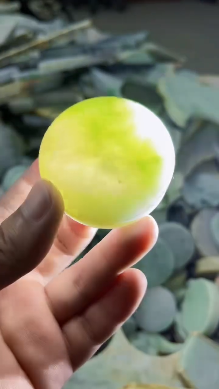 【闪购商品】翡翠挂件未镶嵌A货康壹190