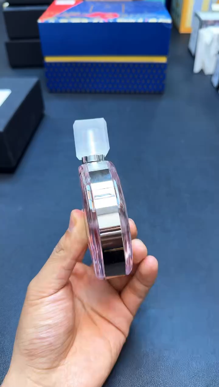 瓷片全新正品一件不留@@WE675