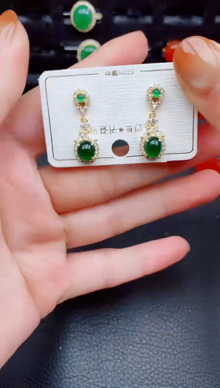 【闪购商品】翡翠耳饰银S925镶嵌天然a货翡翠343